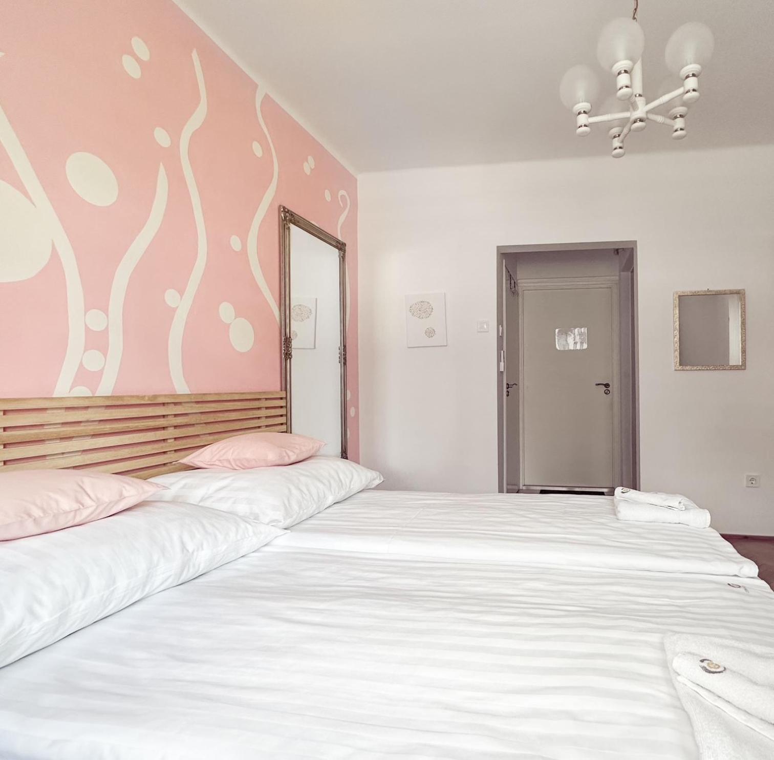 Zen House Bed and Breakfast Hajdúszoboszló Eksteriør billede
